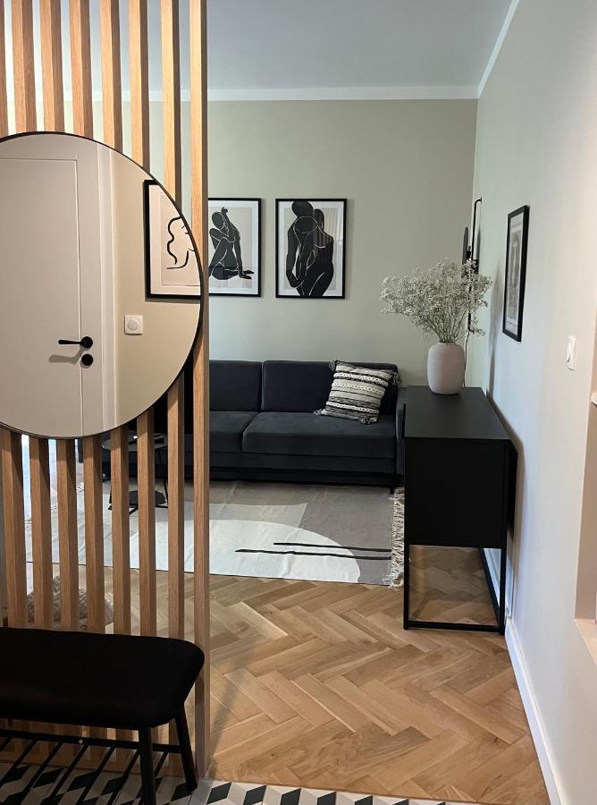 Luna Apartment Warschau Buitenkant foto